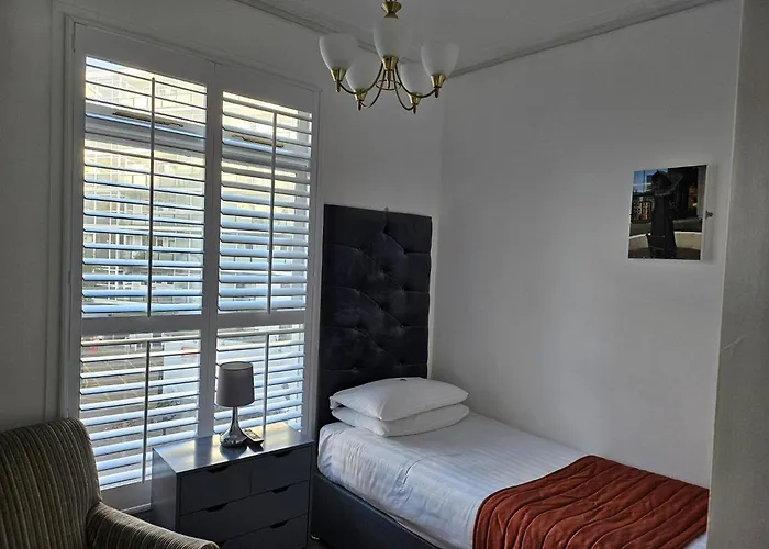 Hotel 63 London